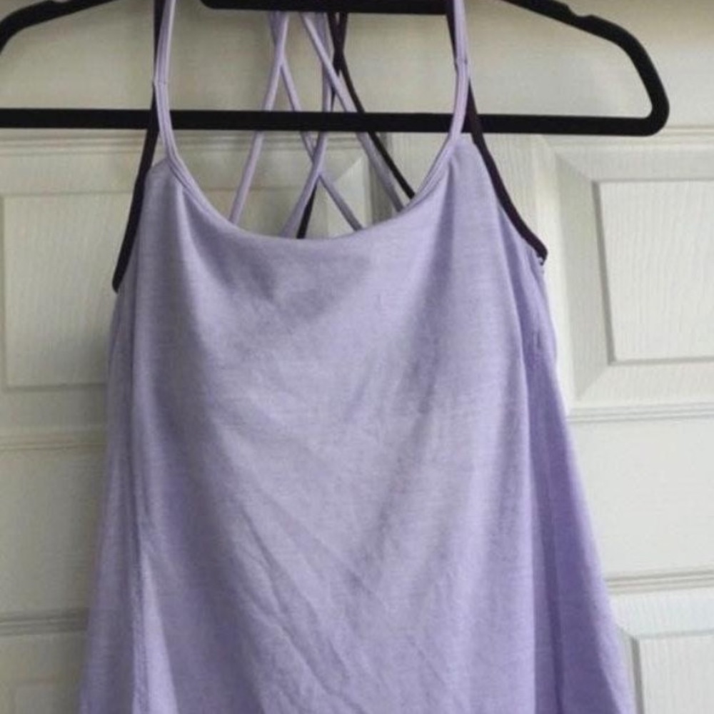 purple lululemon tank w/bra